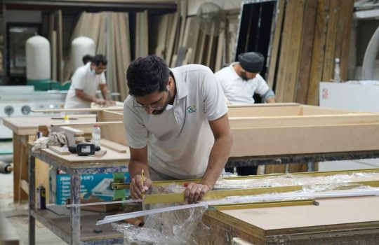 סדנת נגרות2